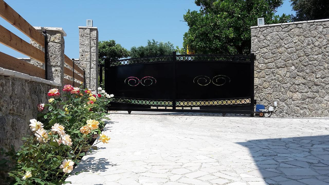 Achillion Luxury Corfu Villa & Suites 페라마 외부 사진
