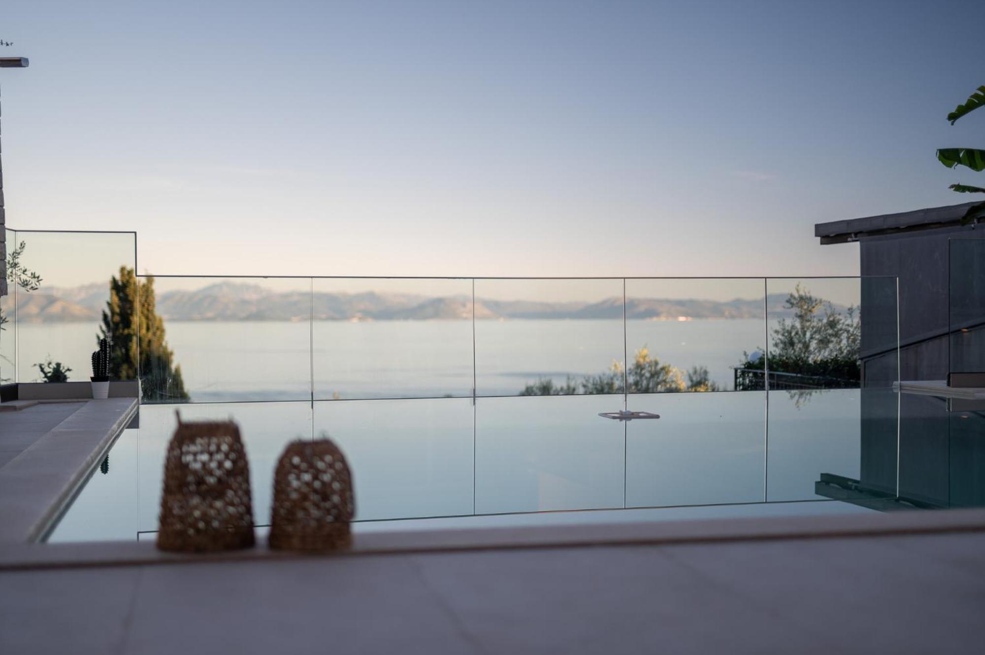 Achillion Luxury Corfu Villa & Suites 페라마 외부 사진