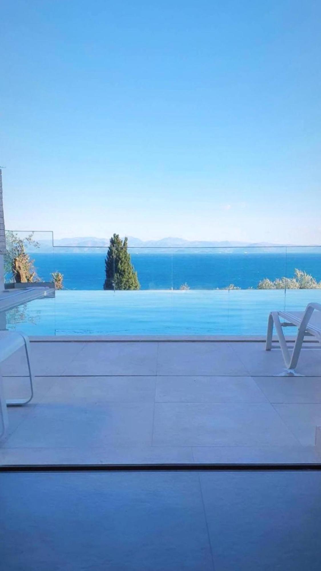 Achillion Luxury Corfu Villa & Suites 페라마 외부 사진